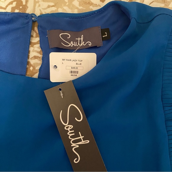 Side Ruffle Tank Top - Picture 3 of 3